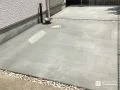 芝生のお庭にコンクリートを打ち駐車スペースとして活用する工事
