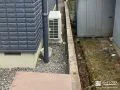 砂利ですっきり整えた犬走り