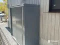 犬走りを有効活用したコンパクト物置