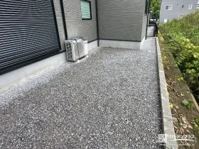 雑草の発生を抑制したお庭[施工後]