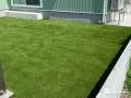 緑豊かな人工芝で雑草対策