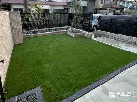 人工芝で雑草が生えいにくい快適なお庭に整えたリフォーム工事