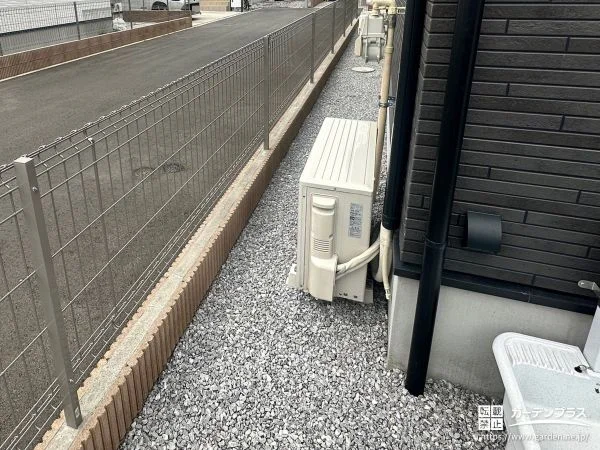 圧迫感なく敷地境界を明確化