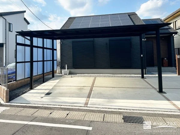 サイドパネルで風雨を防ぎ快適な駐車空間を叶えたカーポート工事