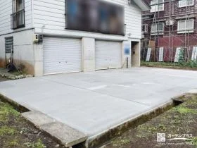 駐車や作業がしやすいフラットな土間コンクリート打設工事