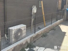 境界フェンスで境界を明確化し安心感をプラスした犬走り工事