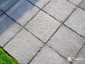インターロッキングテラスに使用した「東洋工業  カルムペイブ」