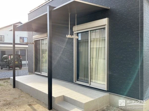 スタイリッシュなテラス屋根とデッキで快適な空間をつくった工事