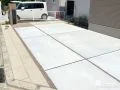２種類のインターロッキングであしらうおしゃれな駐車スペース