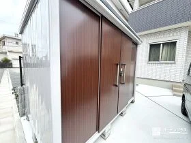 使いやすさを追求した、落ち着きのある収納スペース[施工後]