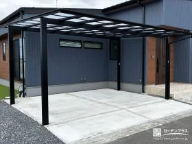 無駄をそぎ落とした、ミニマルモダンの駐車スペース[施工後]