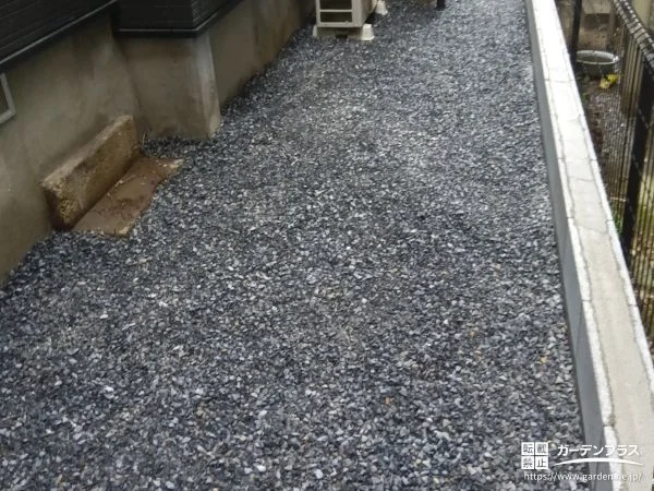 お住まいの外周をすっきり整える境界ブロックを設置した工事
