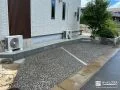 お住まいを整った印象にするブロックの土留め