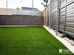 お子様と安心して遊べる、人工芝のくつろぎガーデン[施工後]