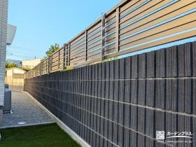安心感とデザイン性を両立する化粧ブロックとフェンス[施工後]