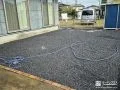 防草シートと砂利の敷設でお手入れがより快適になった工事