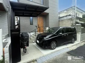 駐車・駐輪・アプローチを一体化させたスマート設計のモダン新築外構