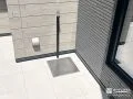 タイルデッキ上に施工した立水栓