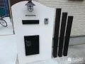 枕木でナチュラルモダンに仕上げた門周りがポイントの外構工事