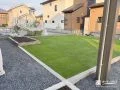 既存の防草シートを活かした、手間いらずのナチュラルガーデン