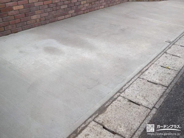 出入りしやすく清潔感がある駐車スペースの土間コンクリート工事