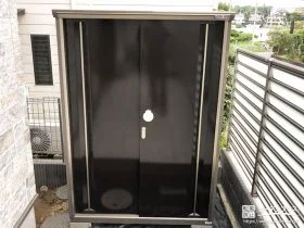 お庭のスペースを有効に活用できるよう物置を設置した工事