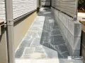 勝手口まわりの石張り仕上げ