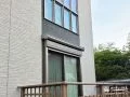 日常のシーンに合わせてすっきりと収納できるオーニング