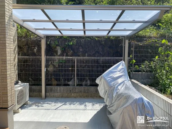 明るく開放的な駐輪スペースに仕上げたサイクルポート設置工事