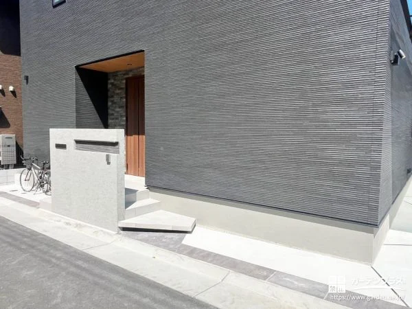 門まわりを主役にしたスタイリッシュな新築外構