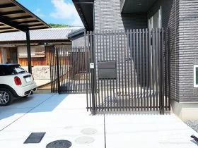 世界に一つだけのスタイリッシュな門まわり[施工後]