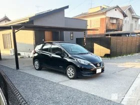 ブラックのエクステリアで統一したシンプルモダンの新築外構