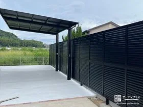 重厚感のあるブラックカラーのエクステリアで統一した外構工事