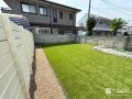 お客様にて人工芝をDIYされた庭