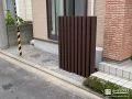 角柱の縦ラインのデザインがモダンに映える玄関周りの工事