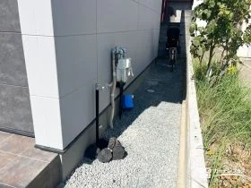 日々のメンテナンス負担を軽減する犬走り[施工後]