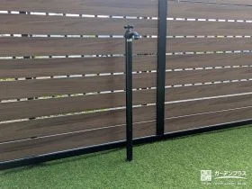 スリムなデザインの立水栓[施工後]