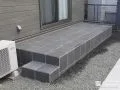 タイルデッキにステップを増設し昇り降りしやすく