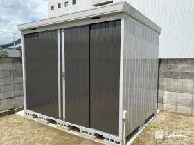 屋外の収納スペースとして役立つ物置[施工後]