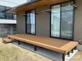 ステップ付きで安心してお使いいただけるウッドデッキ