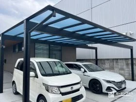 熱線遮断屋根で愛車を守るデザイン性の高いカーポートの設置工事
