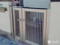 上品な縦格子門扉で防犯性と統一感を向上させた門まわり工事