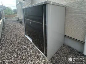 すっきりとお庭に馴染む物置[施工後]