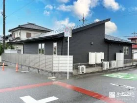 必要な部分だけをしっかり目隠しする設計に[施工後]