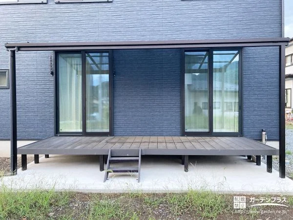 雨の日も家族の時間が広がる心地よいデッキ空間