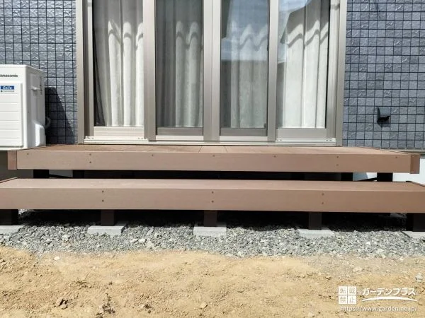 質感の高いウッドデッキの設置で心地良いお庭時間が生まれた工事