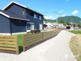 広い庭一面を整え、管理しやすく心地よい主庭[施工後]