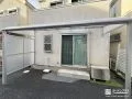 側面パネル付きテラス屋根で使い勝手が増すお庭まわりの工事