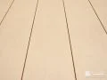木目調が美しいウッドデッキ