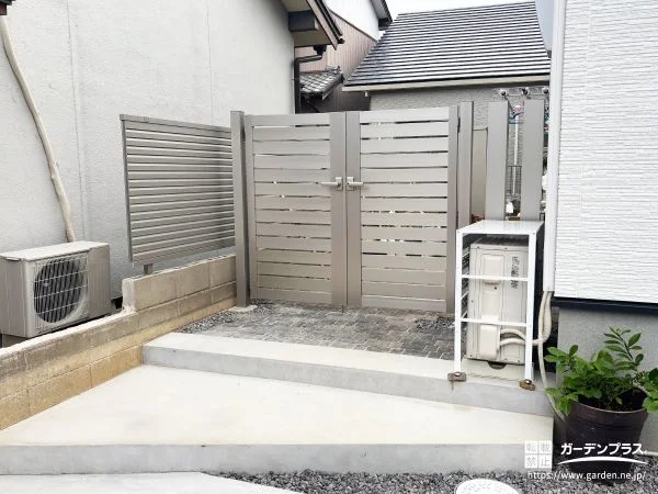 防犯とデザイン性を両立させた、お庭への安心な入り口